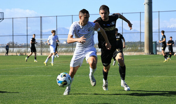 Корвинул, Колос, Румынии, Юнайтед, Мурас