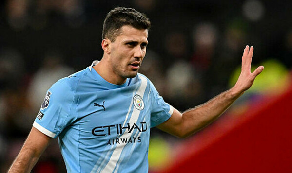 Отец обладателя Золотого мяча подогрел слухи о трансфере в Реал Золотого, Реала, Родри, Сити