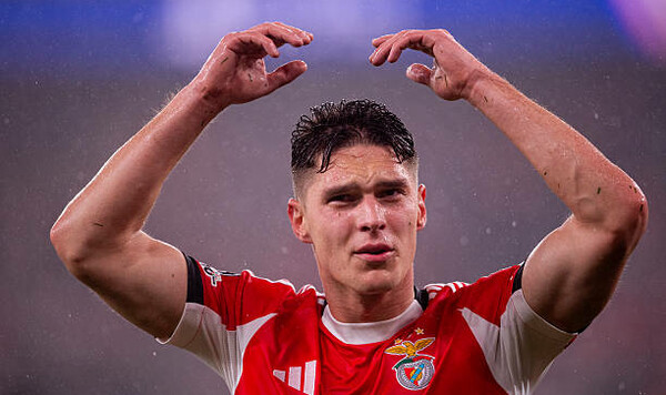 Судаков, Бенфику, Украины