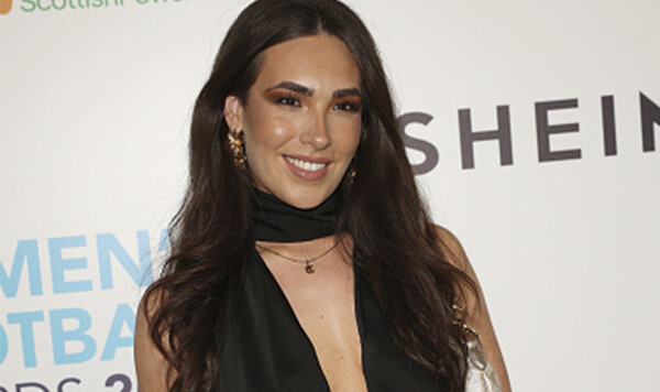 ДЕВУШКА ДНЯ. Тара Кирк – красавица, которая не любит популярность Кирк, Ирландии, Лафборо