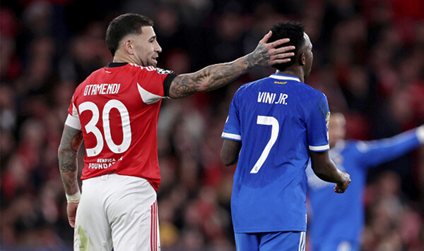 ФОТО. Одноклубник Судакова и Трубина впечатлил своими татуировками Отаменди, Бенфики, Аргентины, Netflix