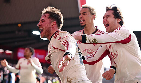 Ливерпуля, Макаллистер, Алексиса