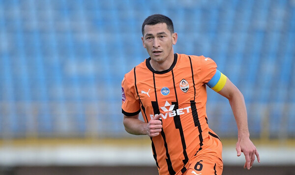 Степаненко, Шахтера, Тарас, Эюпспором