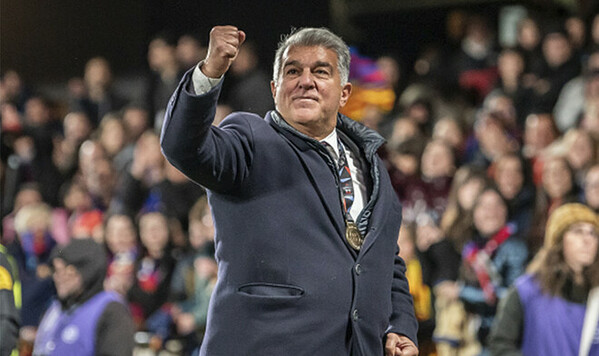 Барселоны, Хави, Лапорта