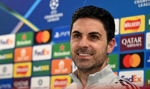 Байер, Арсенал, Эвертоном, Леандро, Троссард