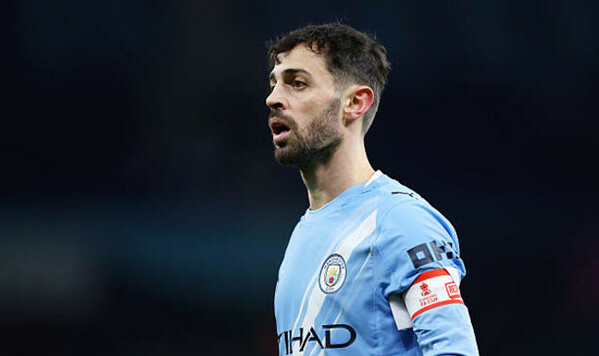 Капитан Манчестер Сити может продолжить карьеру в Барселоне Манчестер, Силва, Сити, Мендеша