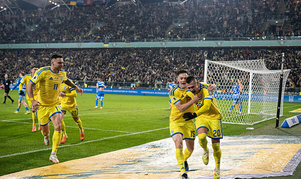 Швеции, Украины, Польшу, Албанию, Реброва