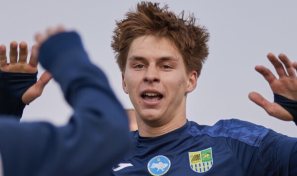 «Металлист» в матче соседей по турнирной таблице обыграл «Викторию» Металлист, Викторию, Шарай, Цвиренко, Тепляков