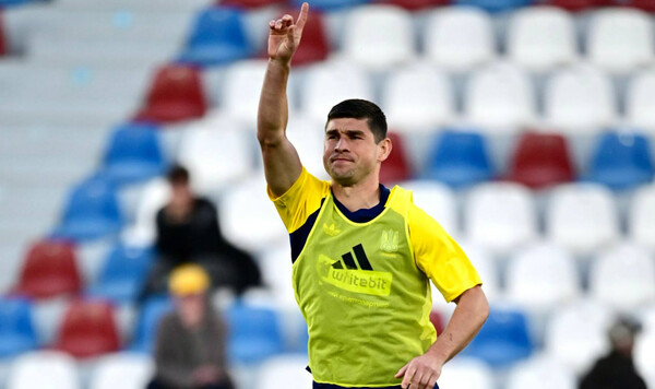 Украины, Швецией, Албания, Обращали