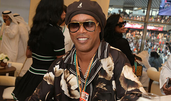 РОНАЛДИНЬО: «Он один из лучших в мире, хотя еще очень молод» Барселоны, Ламин, Ямаля