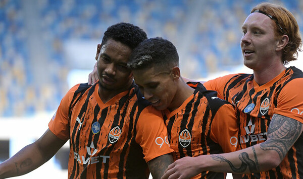 Украинская команда сыграет в четвертьфинале еврокубков в 12-й раз Лиге, Украины, Шахтер, Днепр, Металлист