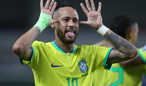 Сантос, Неймара, Цинциннати, Бразилии