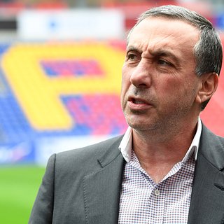 Аревало, Евгений, Акрона, Гинер, Арсения